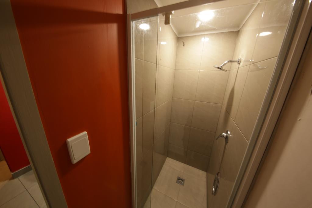 Grafton Backpackers Hostel Όκλαντ Δωμάτιο φωτογραφία